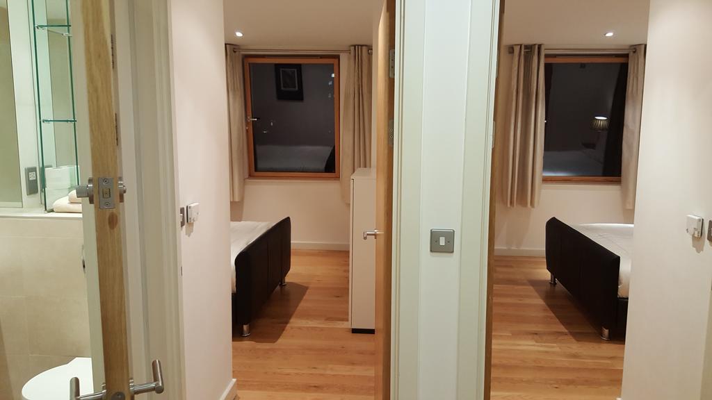 East Croydon Apartments - Just 3 Mins Walk To East Croydon Station Buitenkant foto