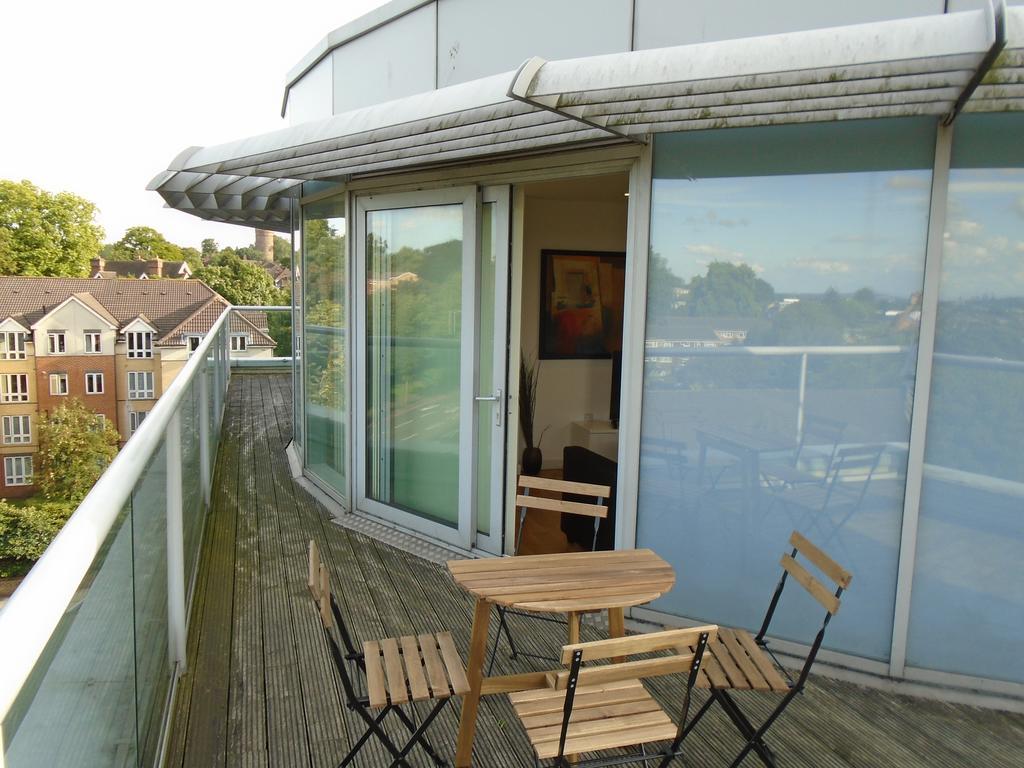 East Croydon Apartments - Just 3 Mins Walk To East Croydon Station Buitenkant foto