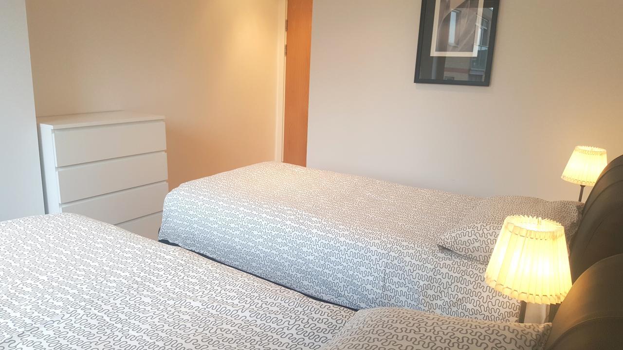 East Croydon Apartments - Just 3 Mins Walk To East Croydon Station Kamer foto