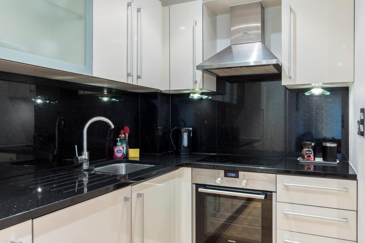 East Croydon Apartments - Just 3 Mins Walk To East Croydon Station Buitenkant foto