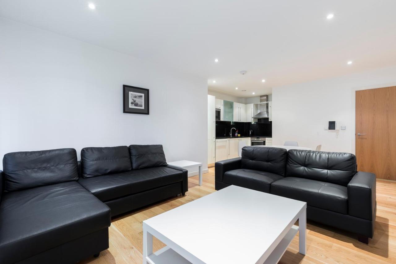 East Croydon Apartments - Just 3 Mins Walk To East Croydon Station Buitenkant foto