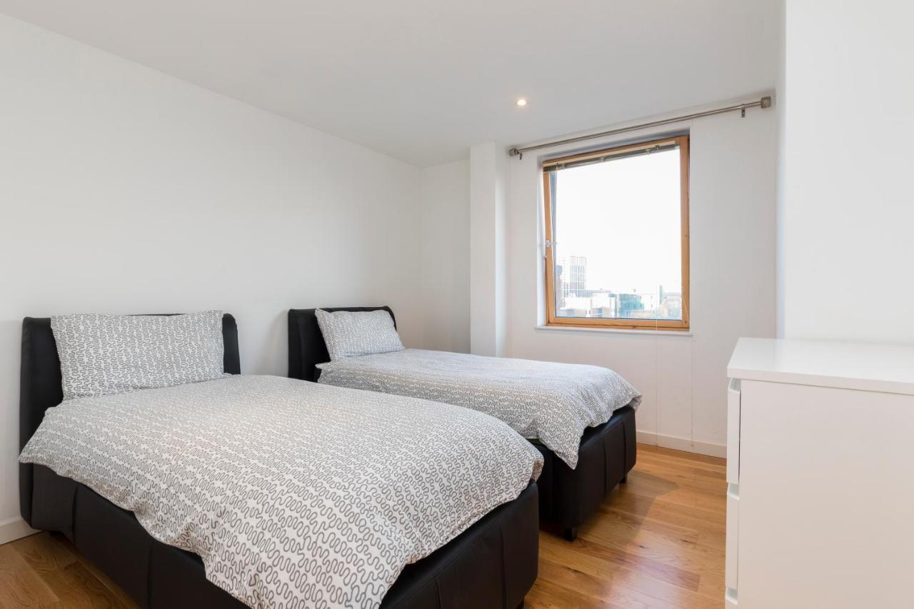 East Croydon Apartments - Just 3 Mins Walk To East Croydon Station Buitenkant foto