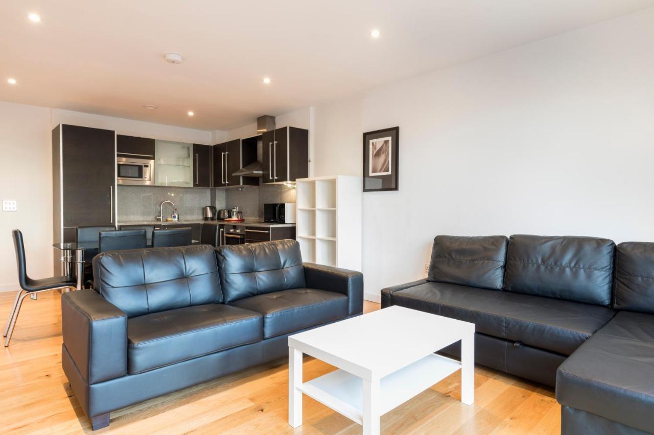 East Croydon Apartments - Just 3 Mins Walk To East Croydon Station Buitenkant foto