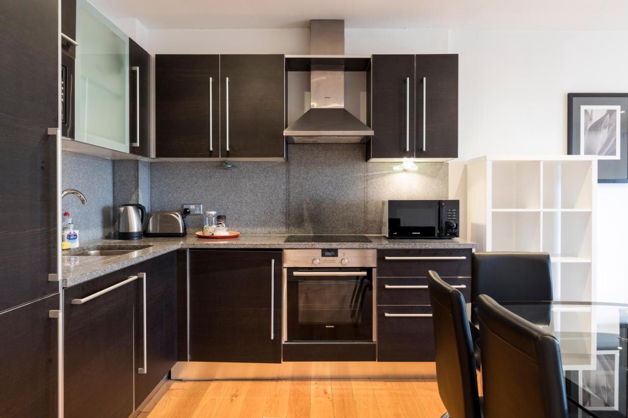 East Croydon Apartments - Just 3 Mins Walk To East Croydon Station Buitenkant foto